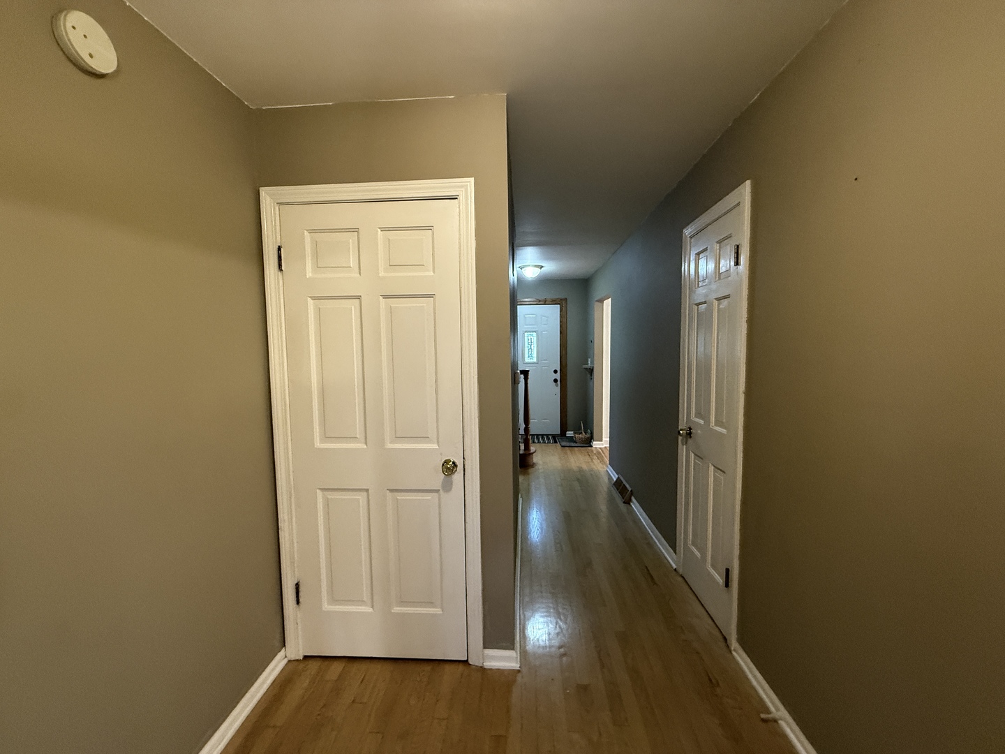 1121 Birkdale Court, Naperville, IL 60563