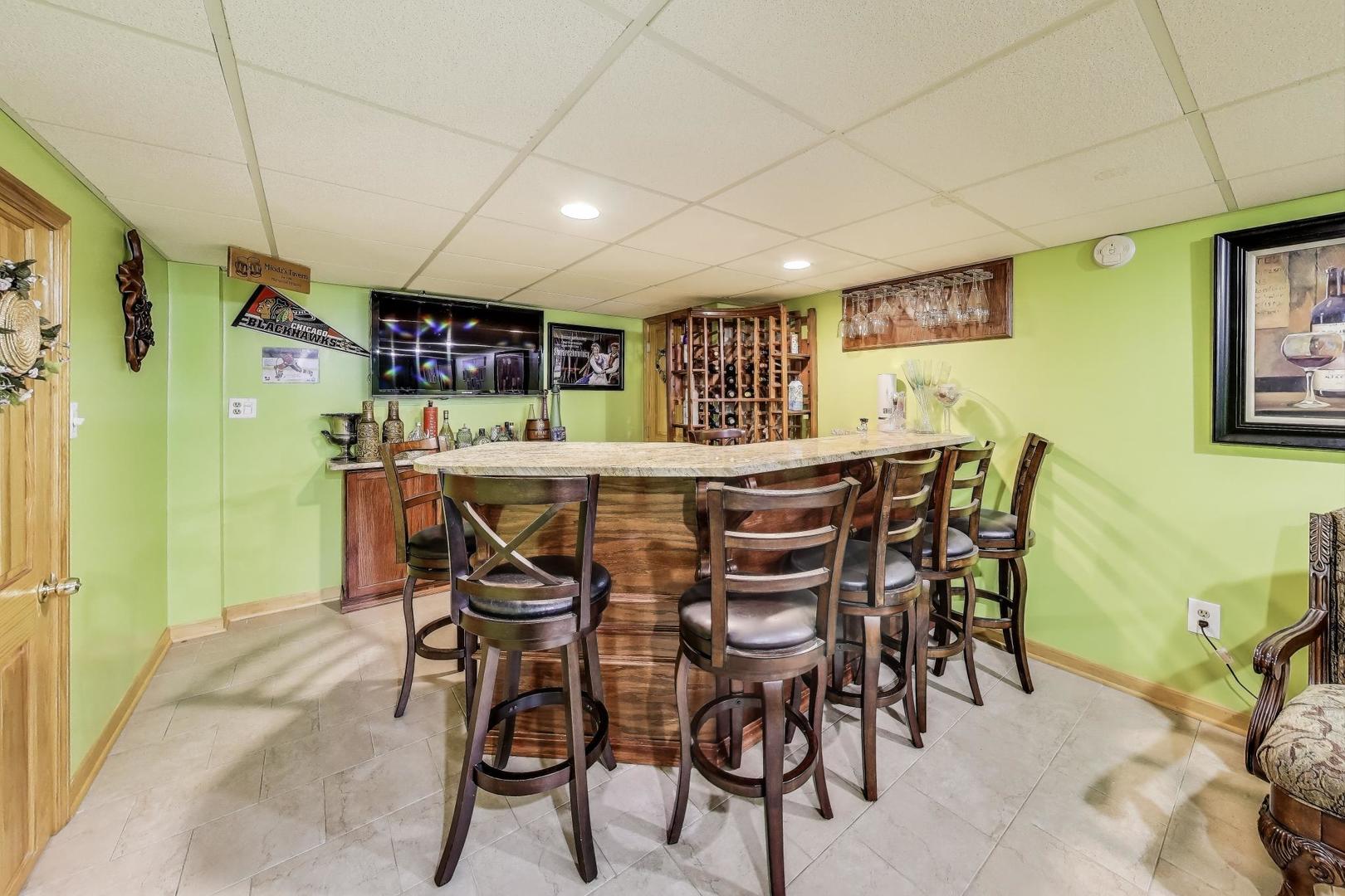 4962 N Oconto Avenue, Harwood Heights, IL 60706