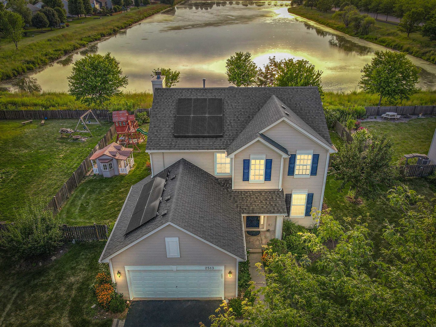 2513 SIMON Drive, Montgomery, IL 60538