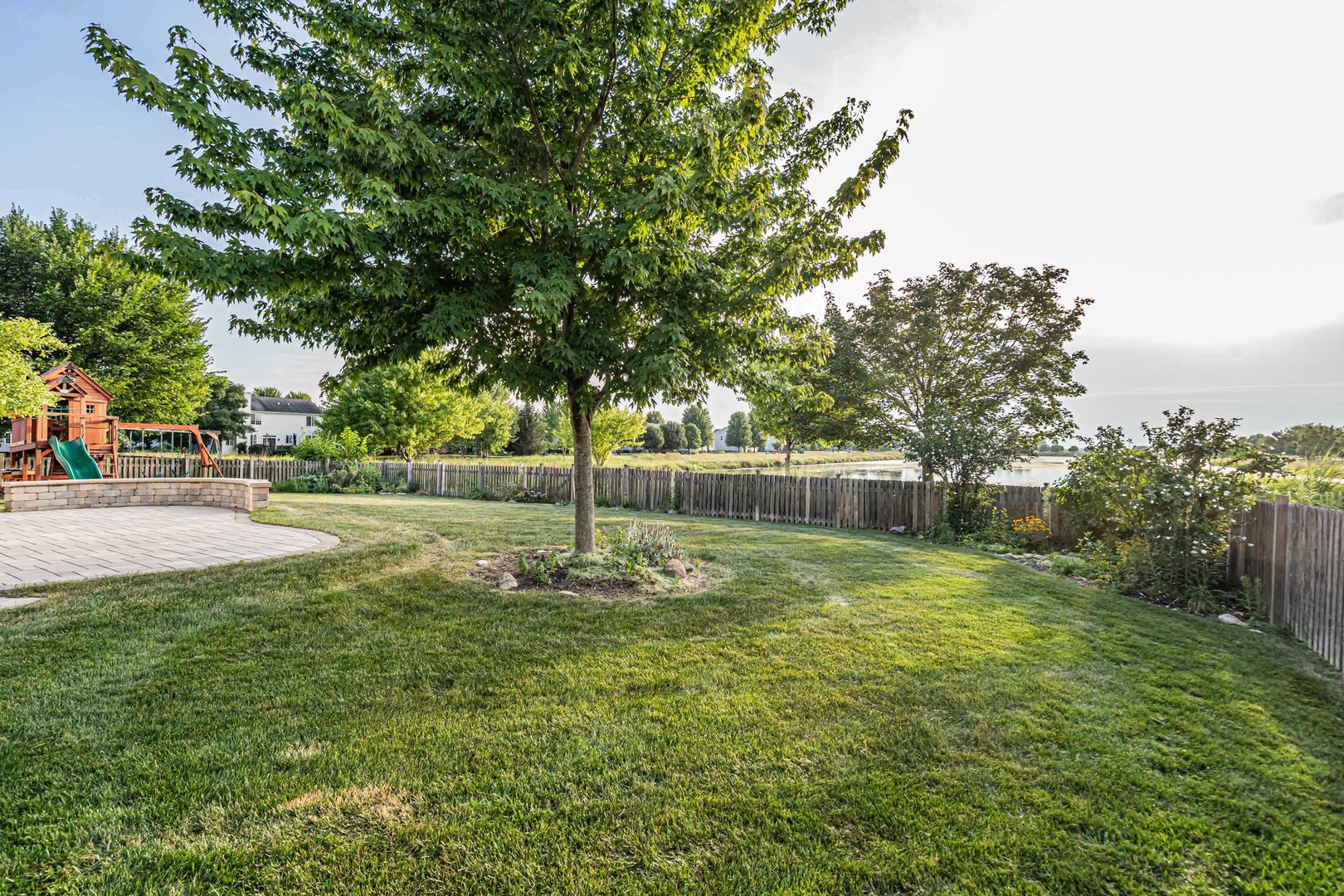 2513 SIMON Drive, Montgomery, IL 60538