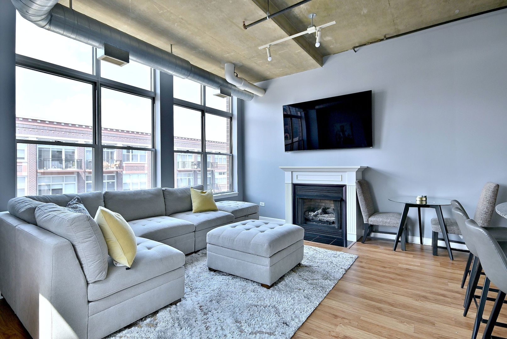 111 S Morgan Street #810, Chicago, IL 60607