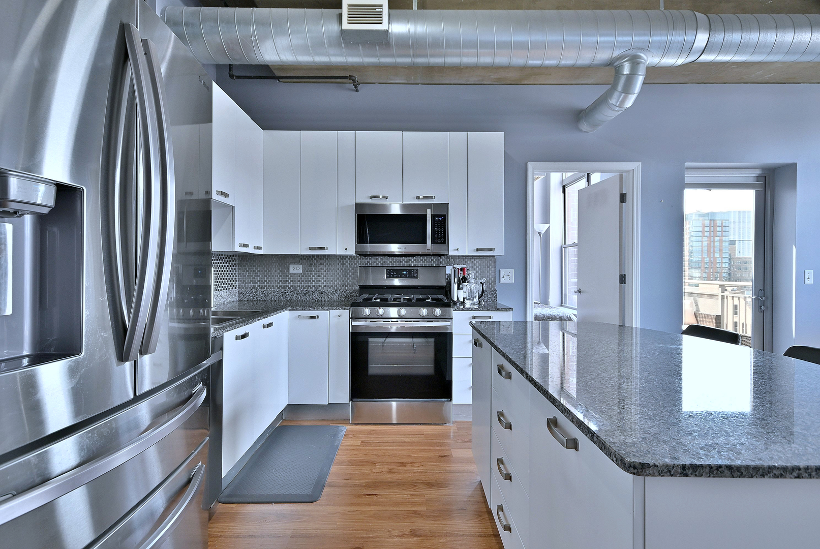 111 S Morgan Street #810, Chicago, IL 60607