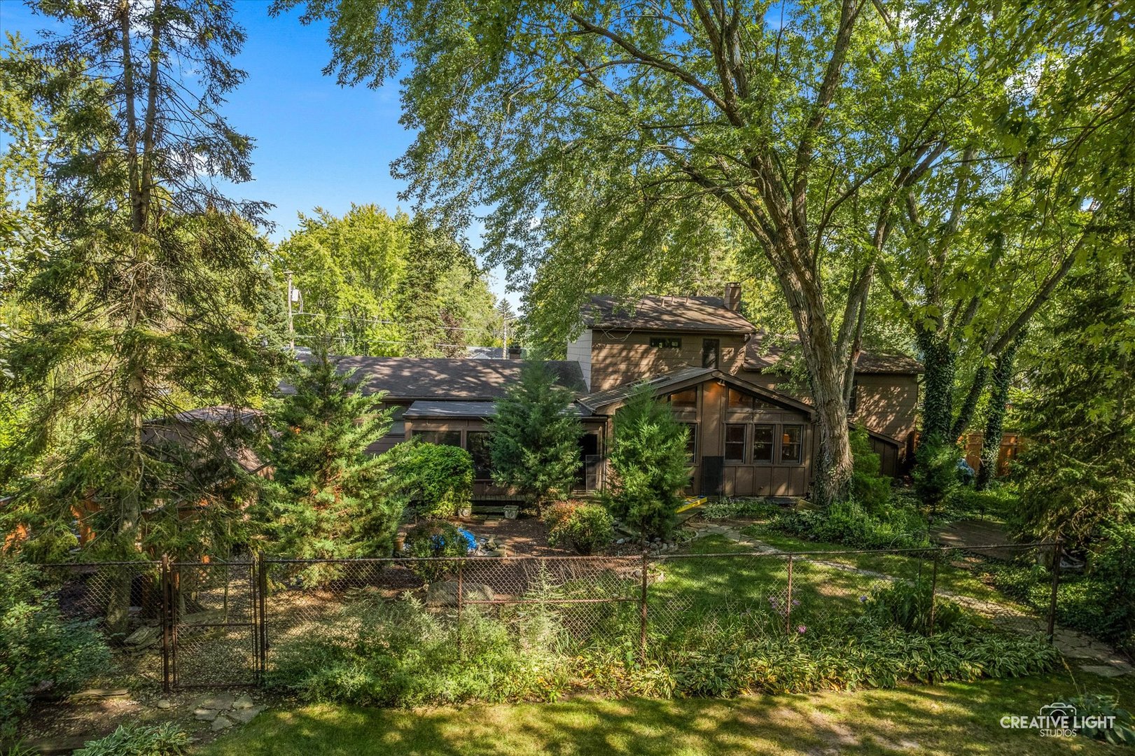 2S452 Riverside Avenue, Warrenville, IL 60555
