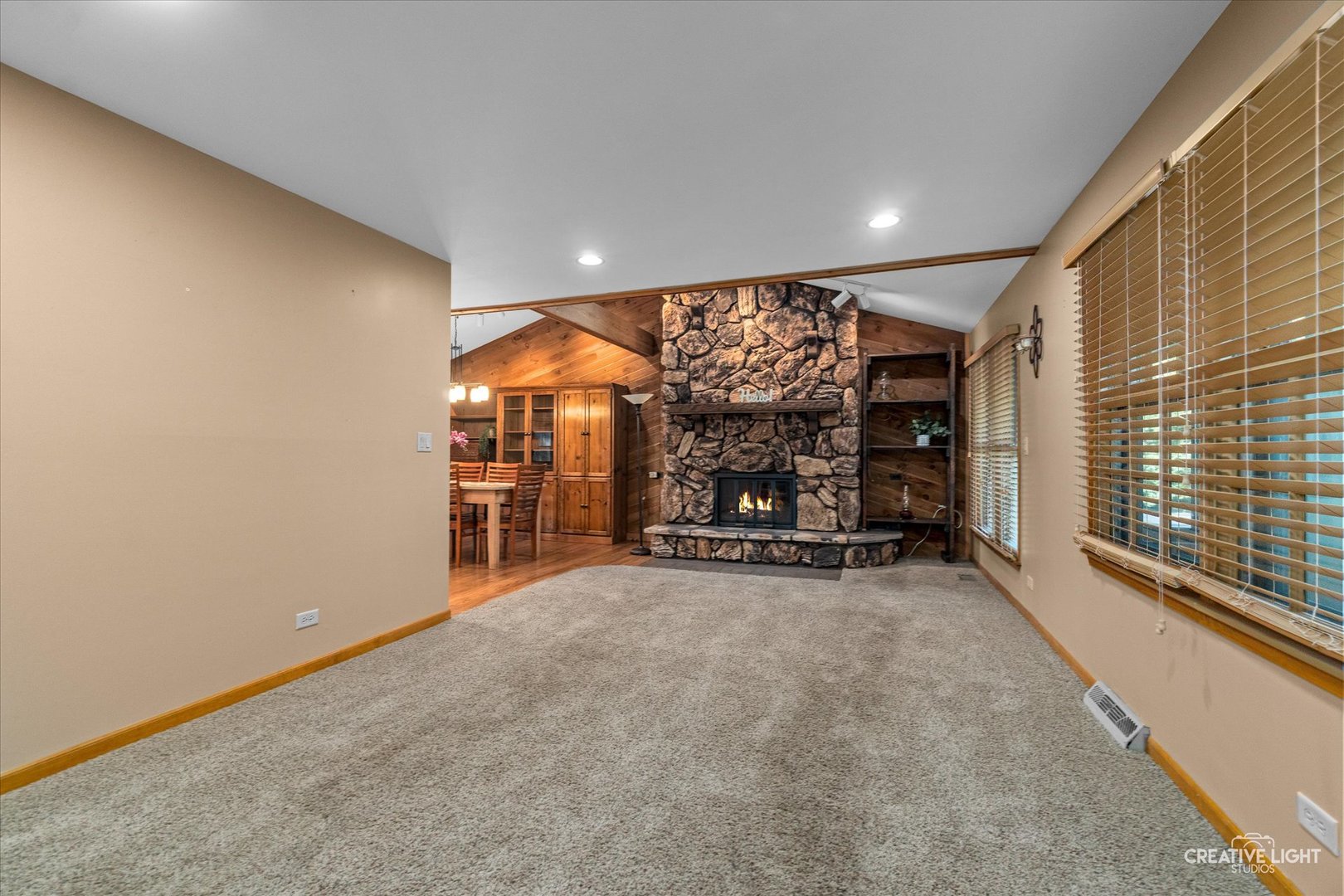 2S452 Riverside Avenue, Warrenville, IL 60555