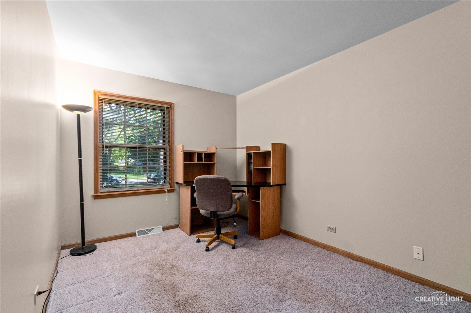 2S452 Riverside Avenue, Warrenville, IL 60555