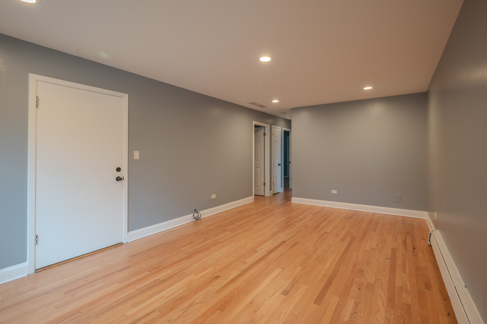 323 Marshall Road #2, Bensenville, IL 60106