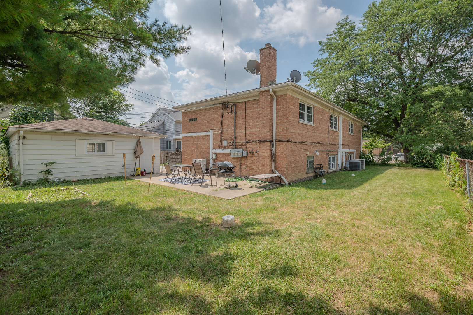 323 Marshall Road #2, Bensenville, IL 60106