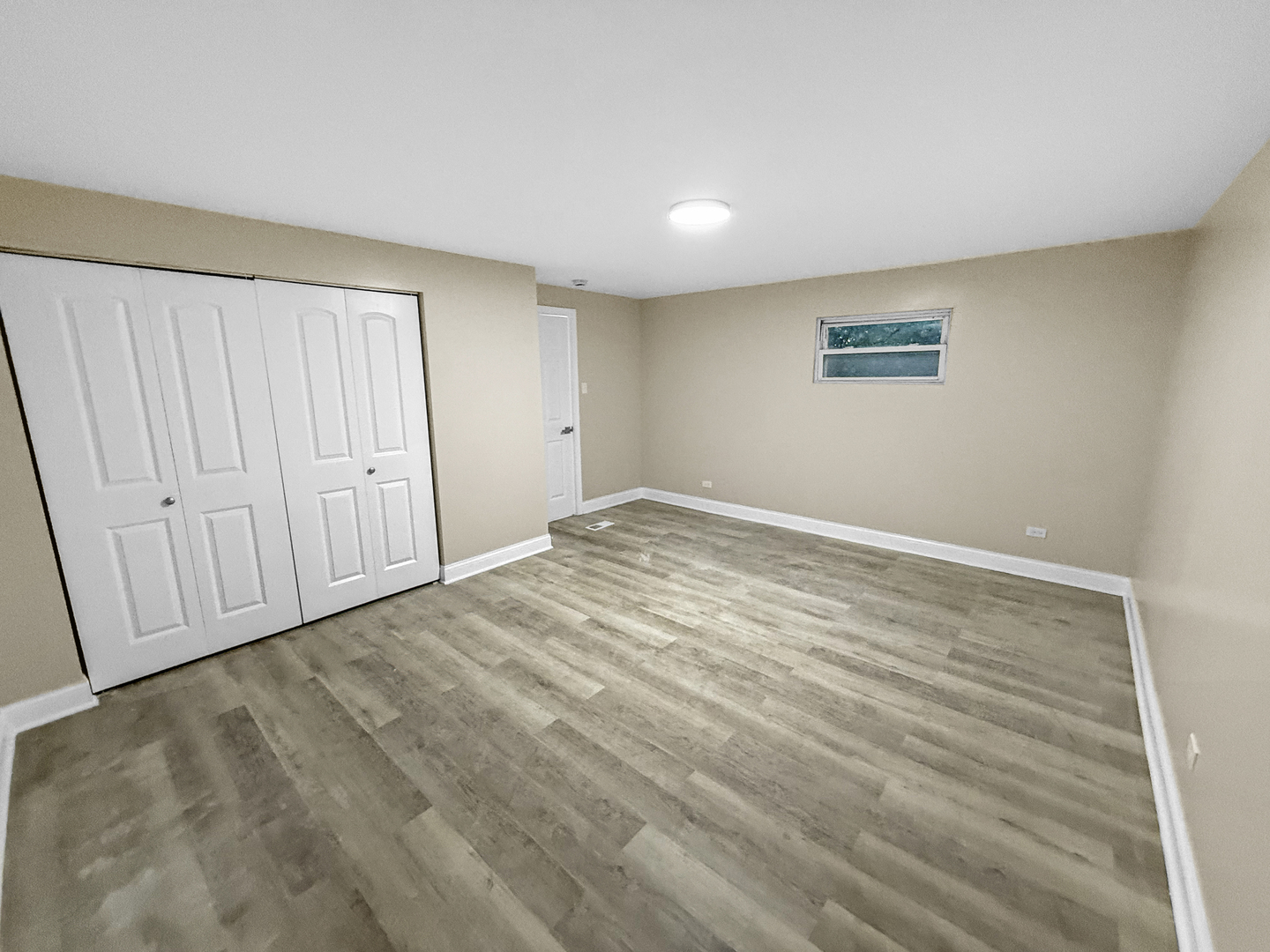 17138 Burnham Avenue, Lansing, IL 60438