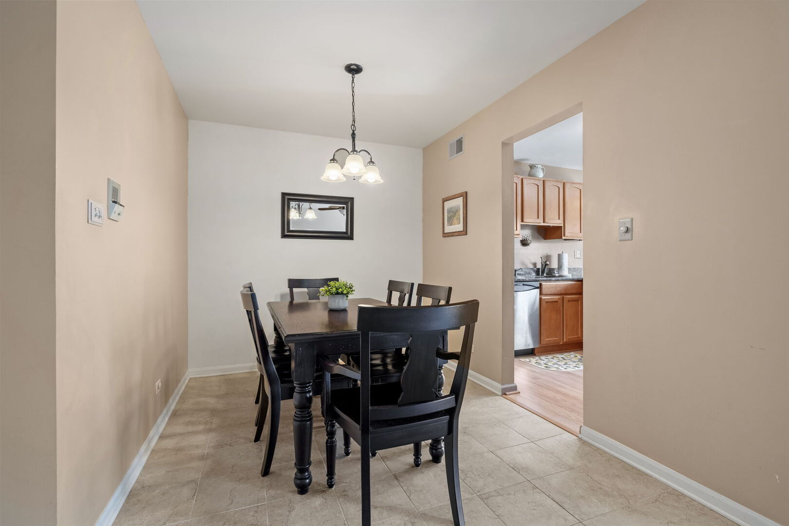 54 Plymouth Court #202D, Naperville, IL 60565