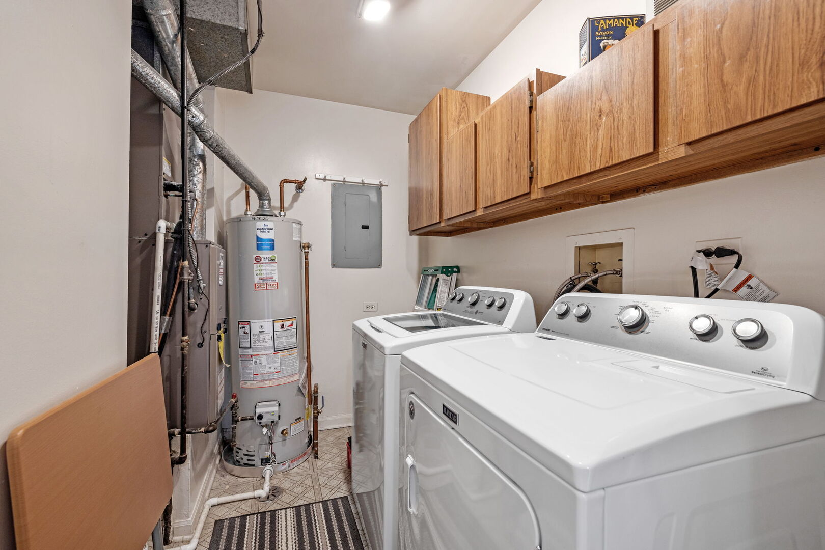 54 Plymouth Court #202D, Naperville, IL 60565