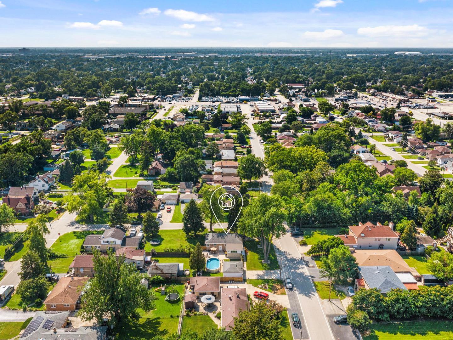 2257 Dora Street, Melrose Park, IL 60164
