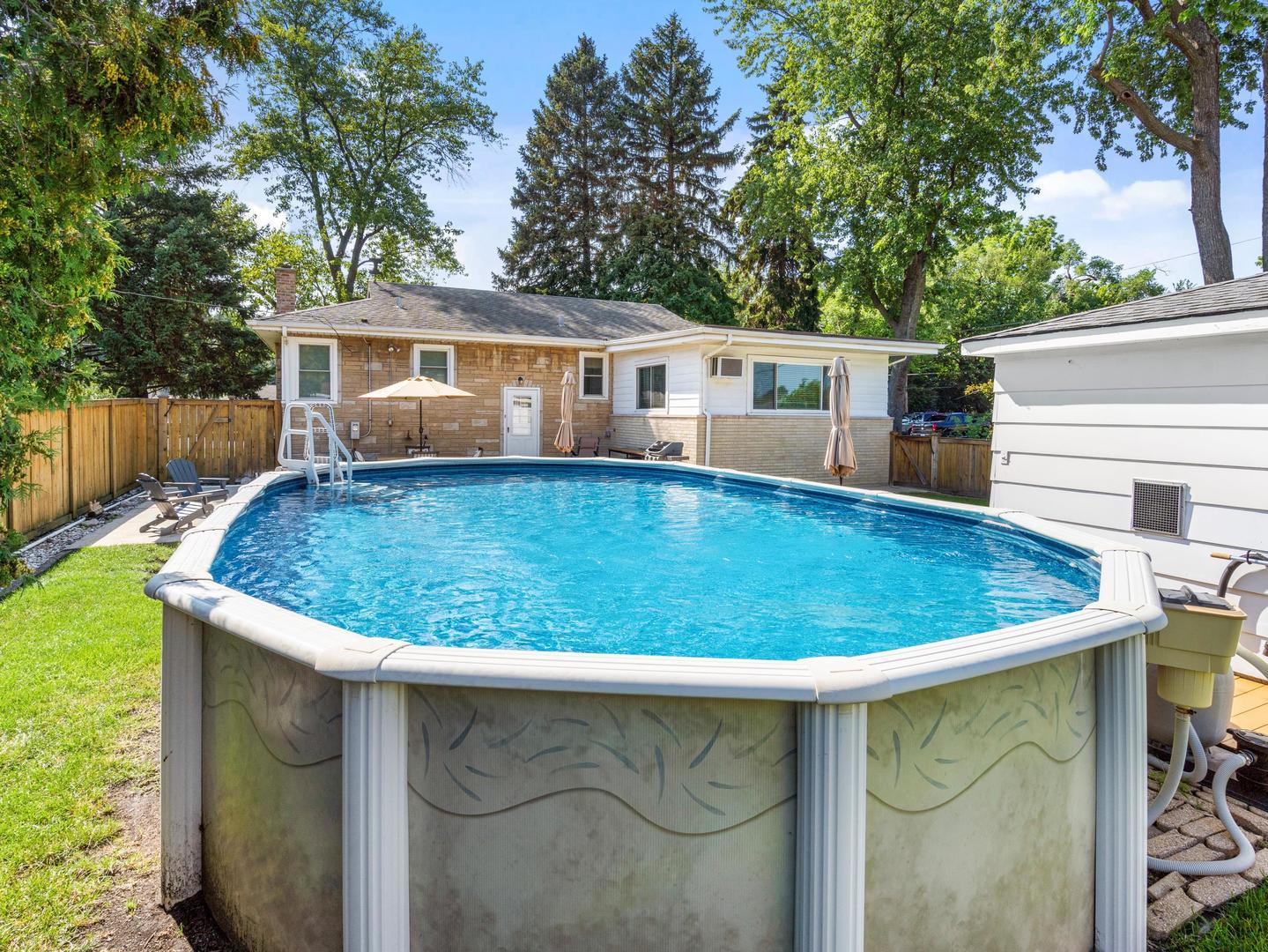 2257 Dora Street, Melrose Park, IL 60164