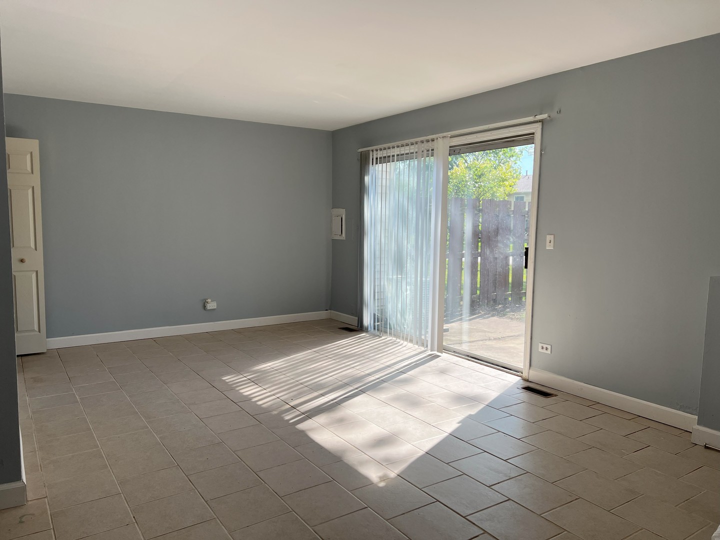 345 OZARK Drive, Bolingbrook, IL 60440