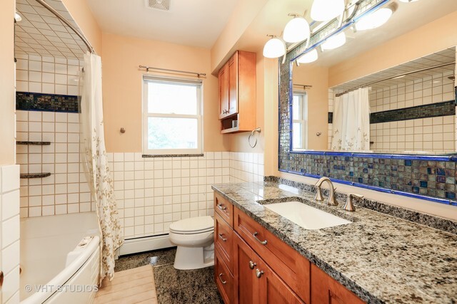 128 S Linden Avenue, Elmhurst, IL 60126