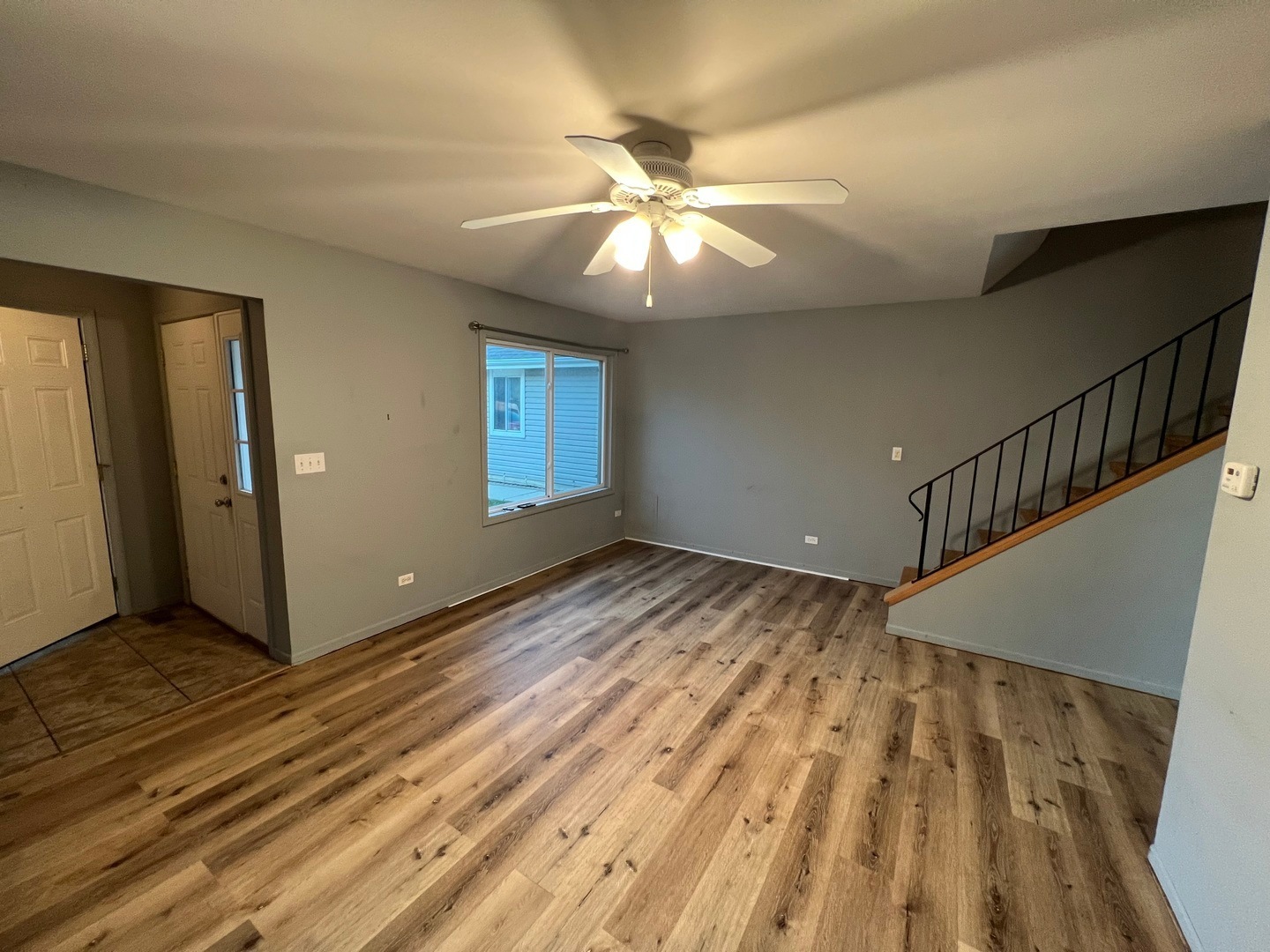 725 Clearwood Court, Aurora, IL 60504