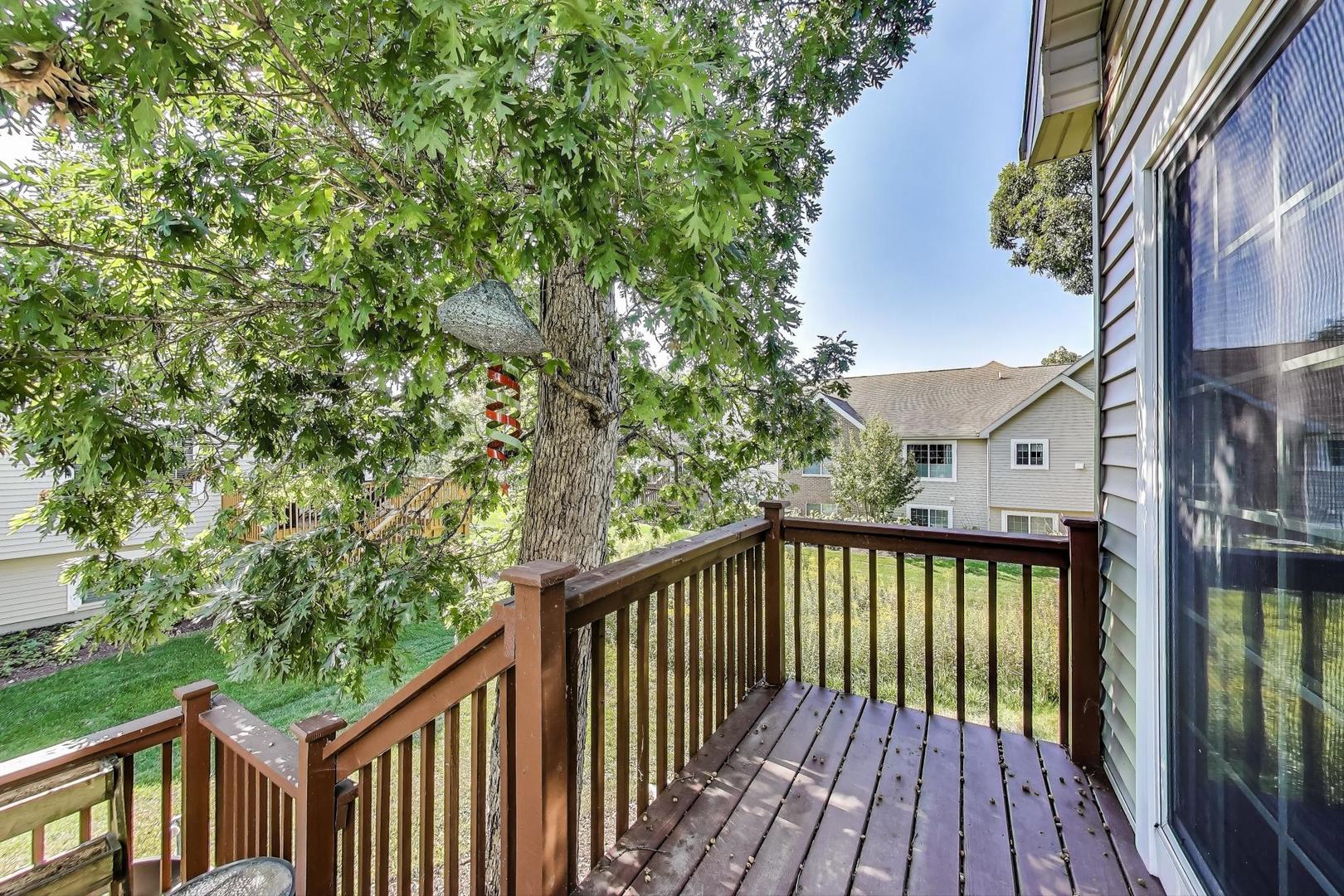 64 Tall Grass Court, Streamwood, IL 60107
