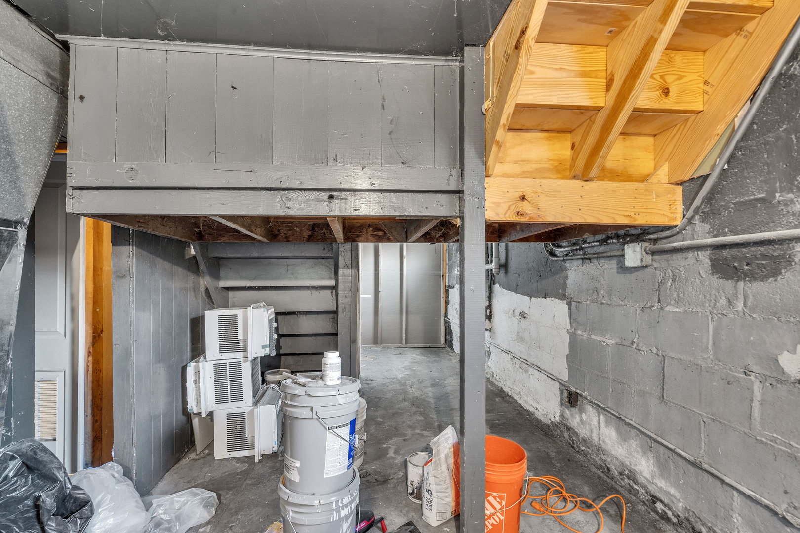 193 May Street, Bensenville, IL 60106