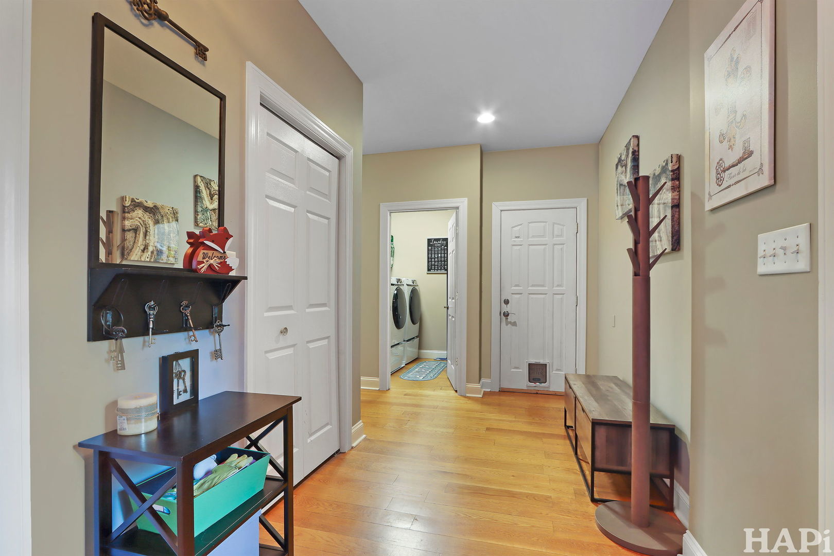 26332 N Hickory Avenue, Mundelein, IL 60060