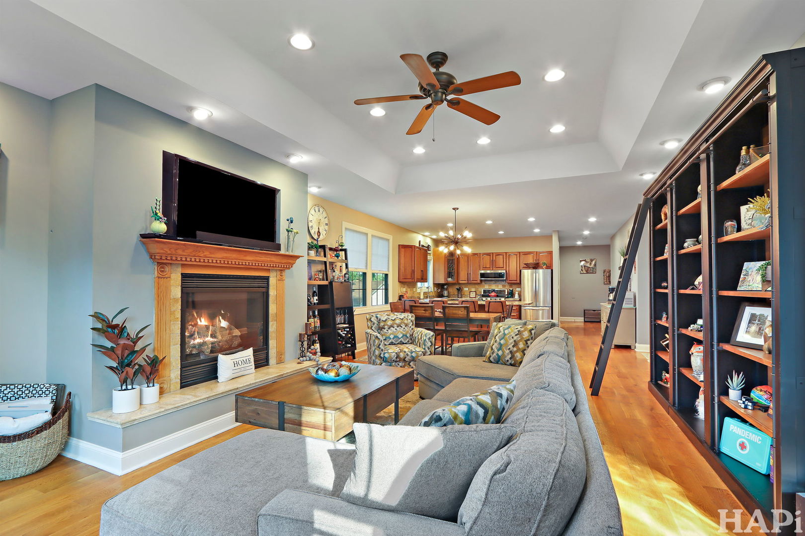 26332 N Hickory Avenue, Mundelein, IL 60060