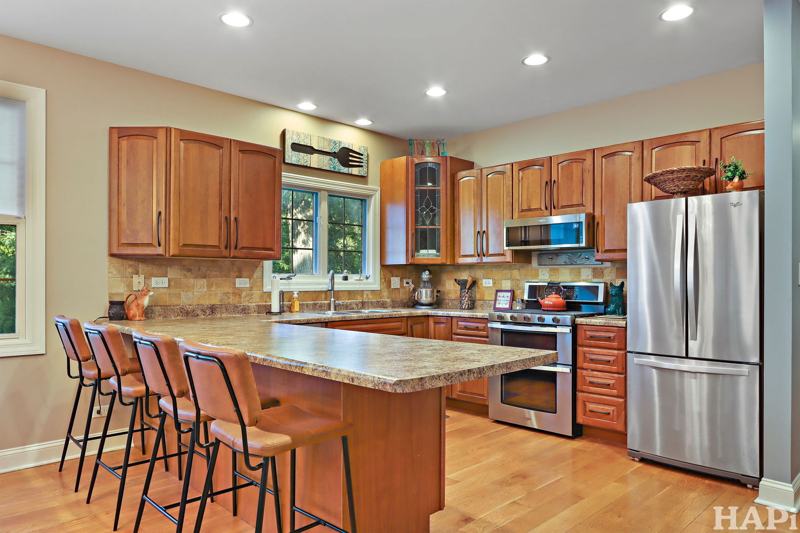 26332 N Hickory Avenue, Mundelein, IL 60060
