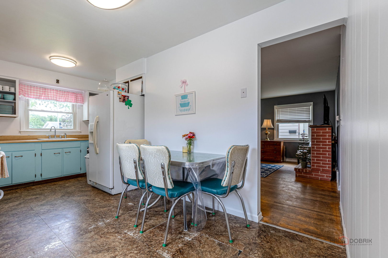 262 N Fairlawn Avenue, Mundelein, IL 60060