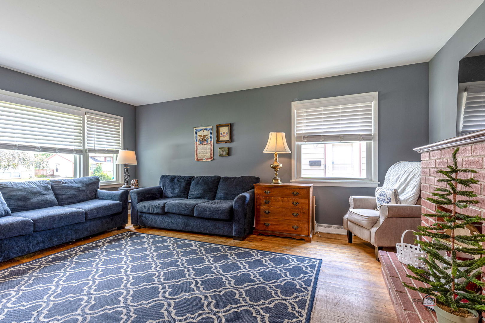 262 N Fairlawn Avenue, Mundelein, IL 60060