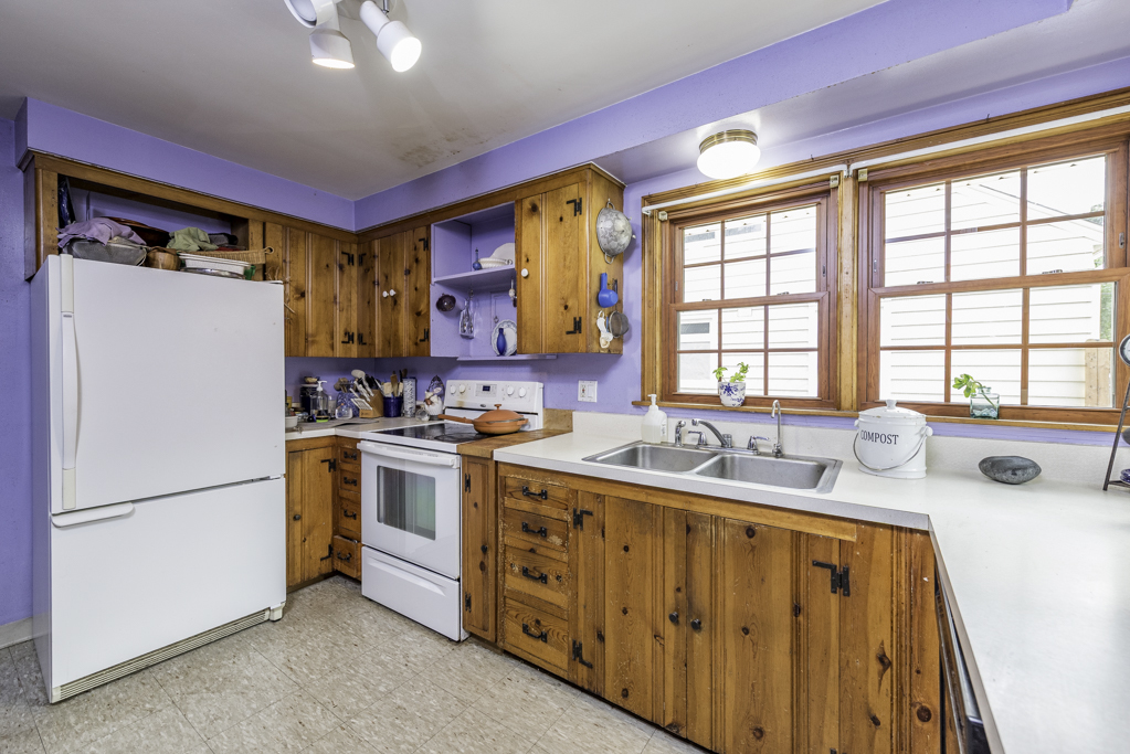 508 N Martin Avenue, Waukegan, IL 60085