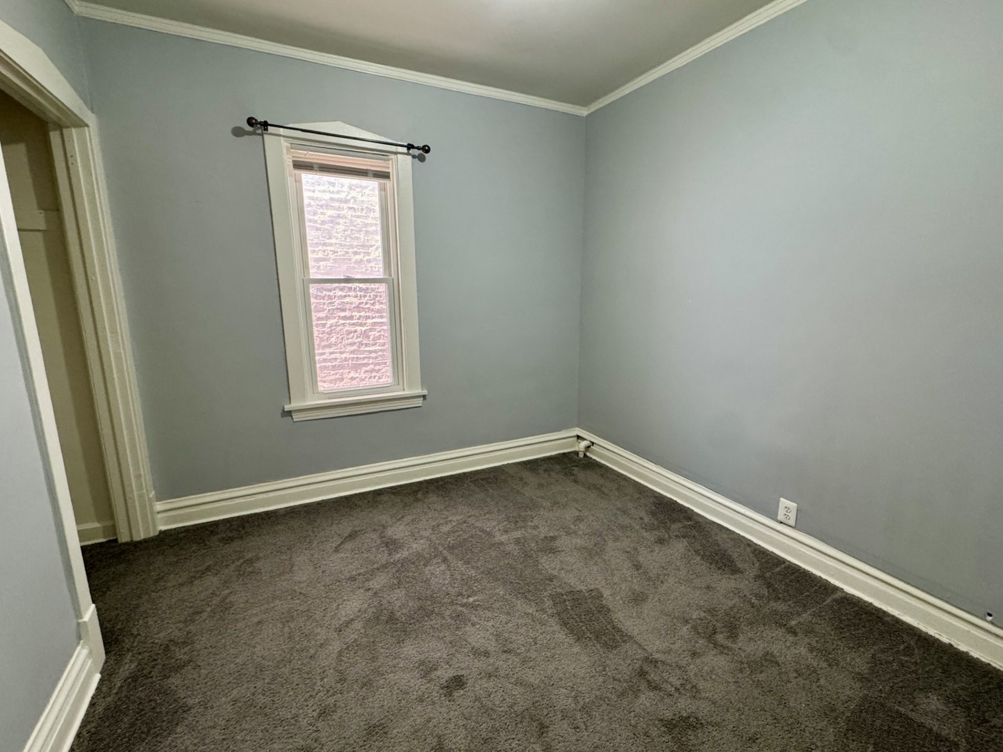 5253 W Cullom Avenue, Chicago, IL 60641