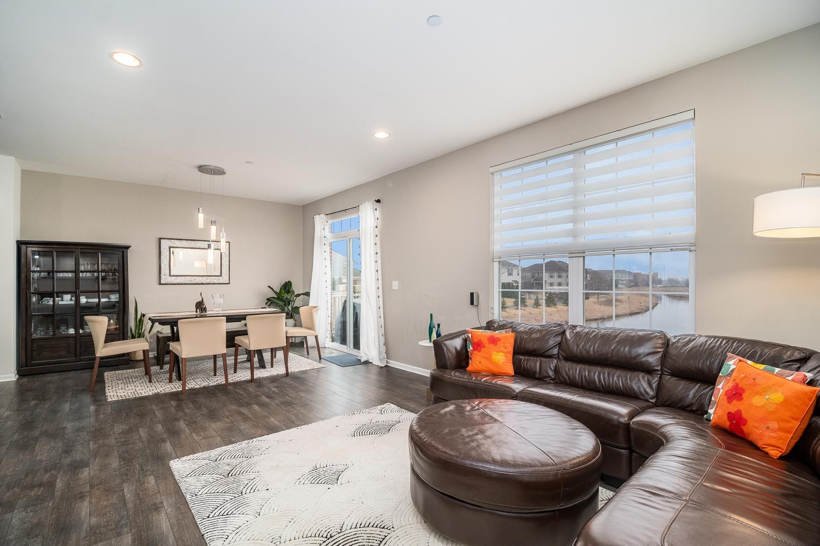 2812 Henley Lane, Naperville, IL 60540