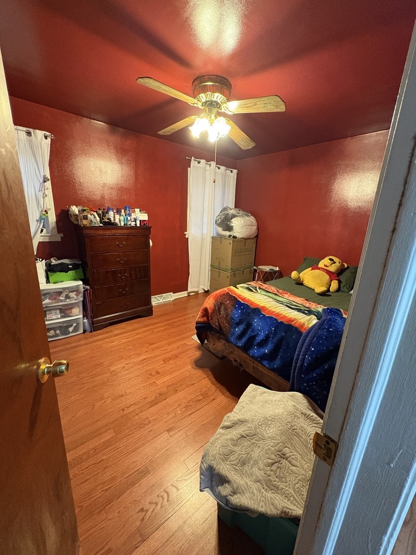 1250 W 115th Street, Chicago, IL 60643