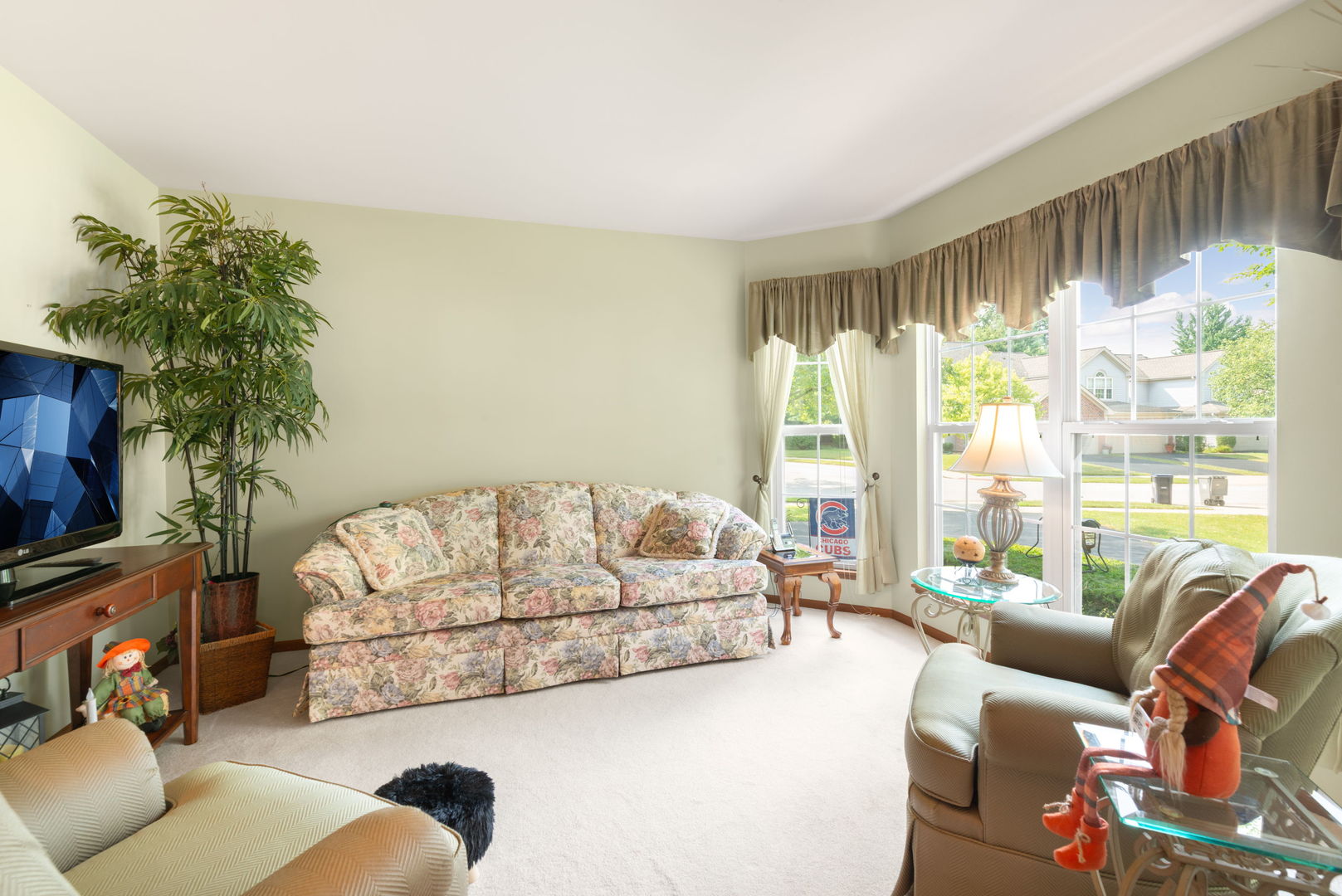 883 Wembley Court, Elgin, IL 60120
