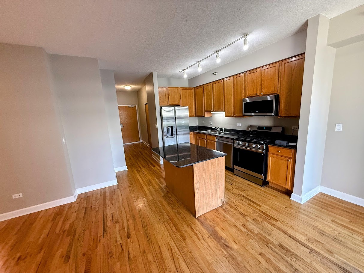 41 E 8th Street #805, Chicago, IL 60605