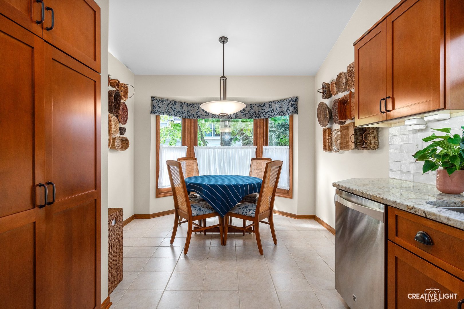 526 River Front Circle, Naperville, IL 60540