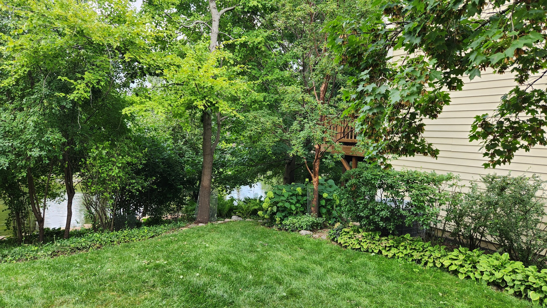 526 River Front Circle, Naperville, IL 60540