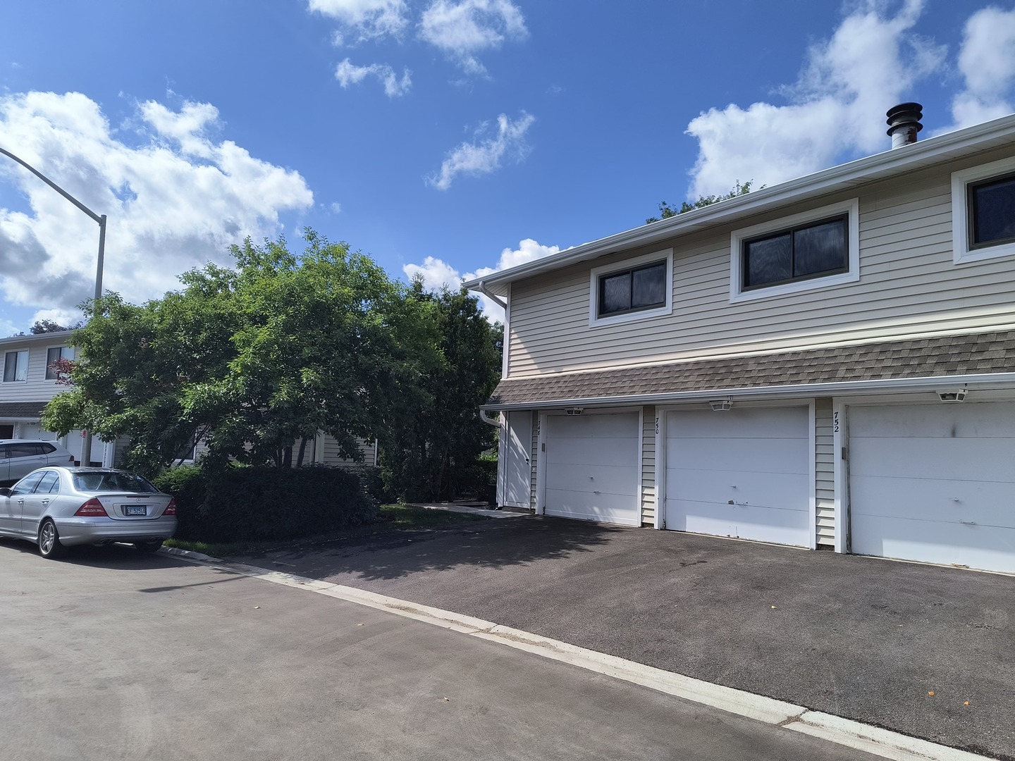 748 Whitesail Drive #0, Schaumburg, IL 60194