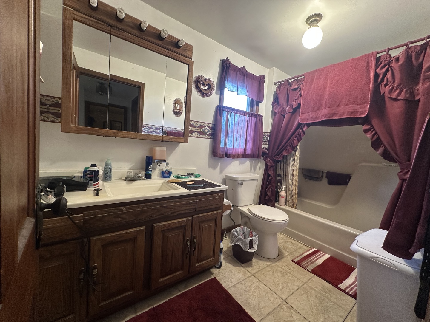 370 W Beaver Street, St. Anne, IL 60964