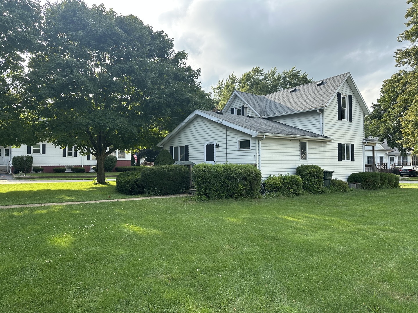 370 W Beaver Street, St. Anne, IL 60964