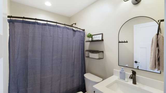 100 Great Loop Dr., #60, Ottawa, IL 61350