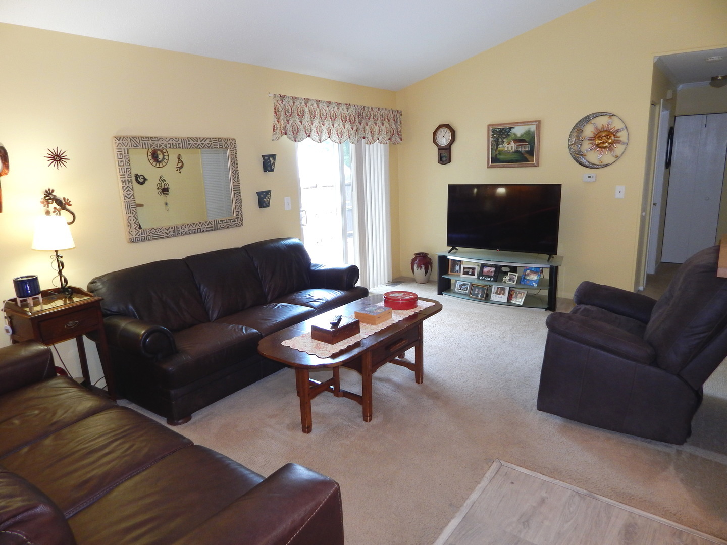 2092 Navarone Drive, Naperville, IL 60565