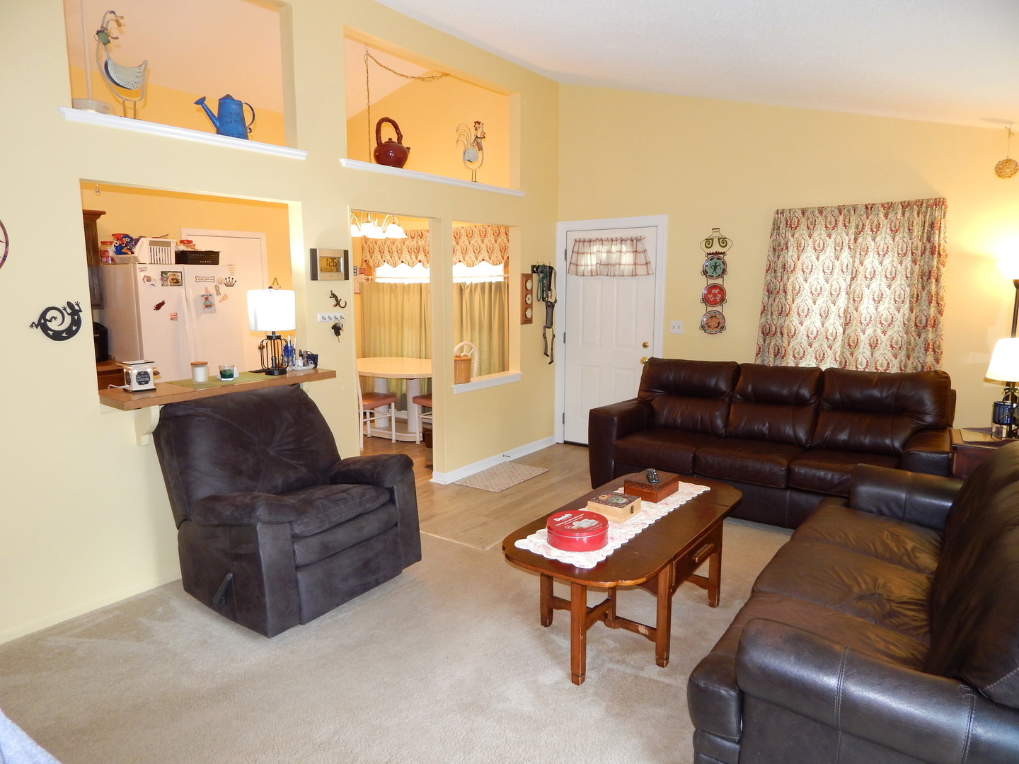 2092 Navarone Drive, Naperville, IL 60565