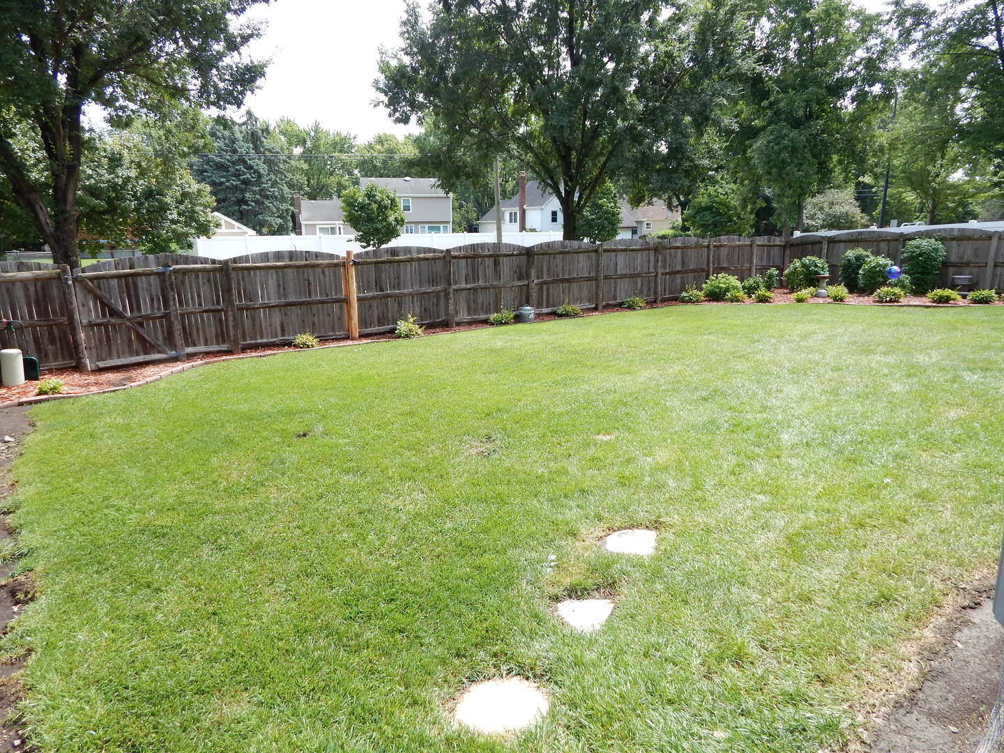 2092 Navarone Drive, Naperville, IL 60565