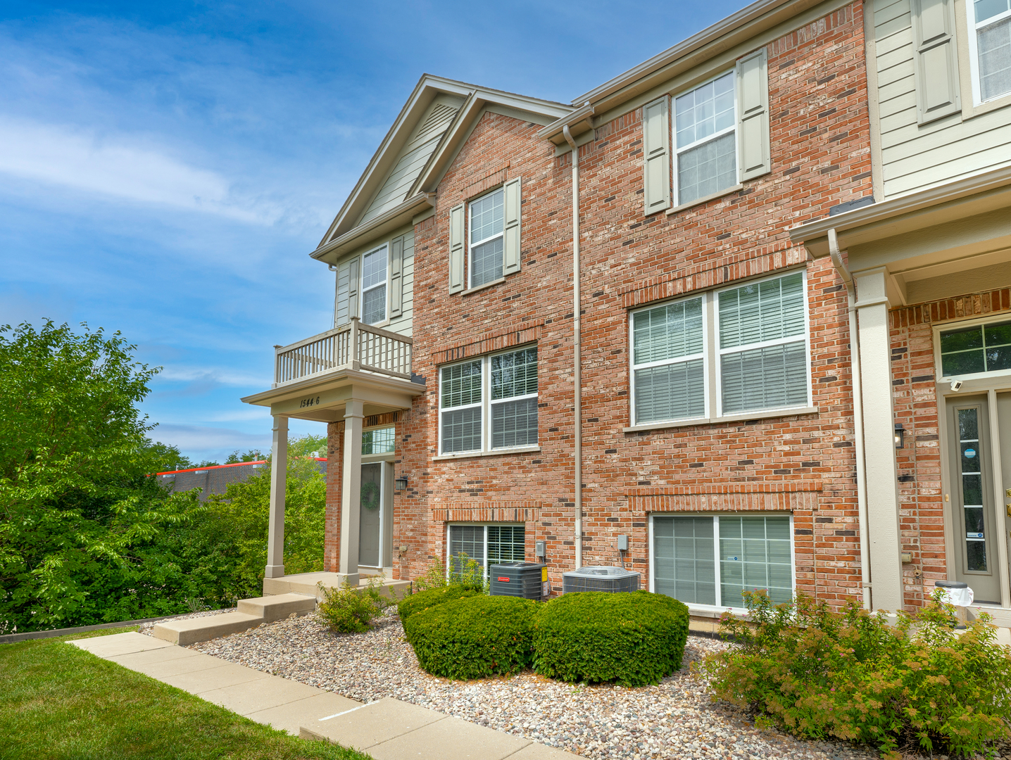 1544 Bristol Lane #6, Wood Dale, IL 60191