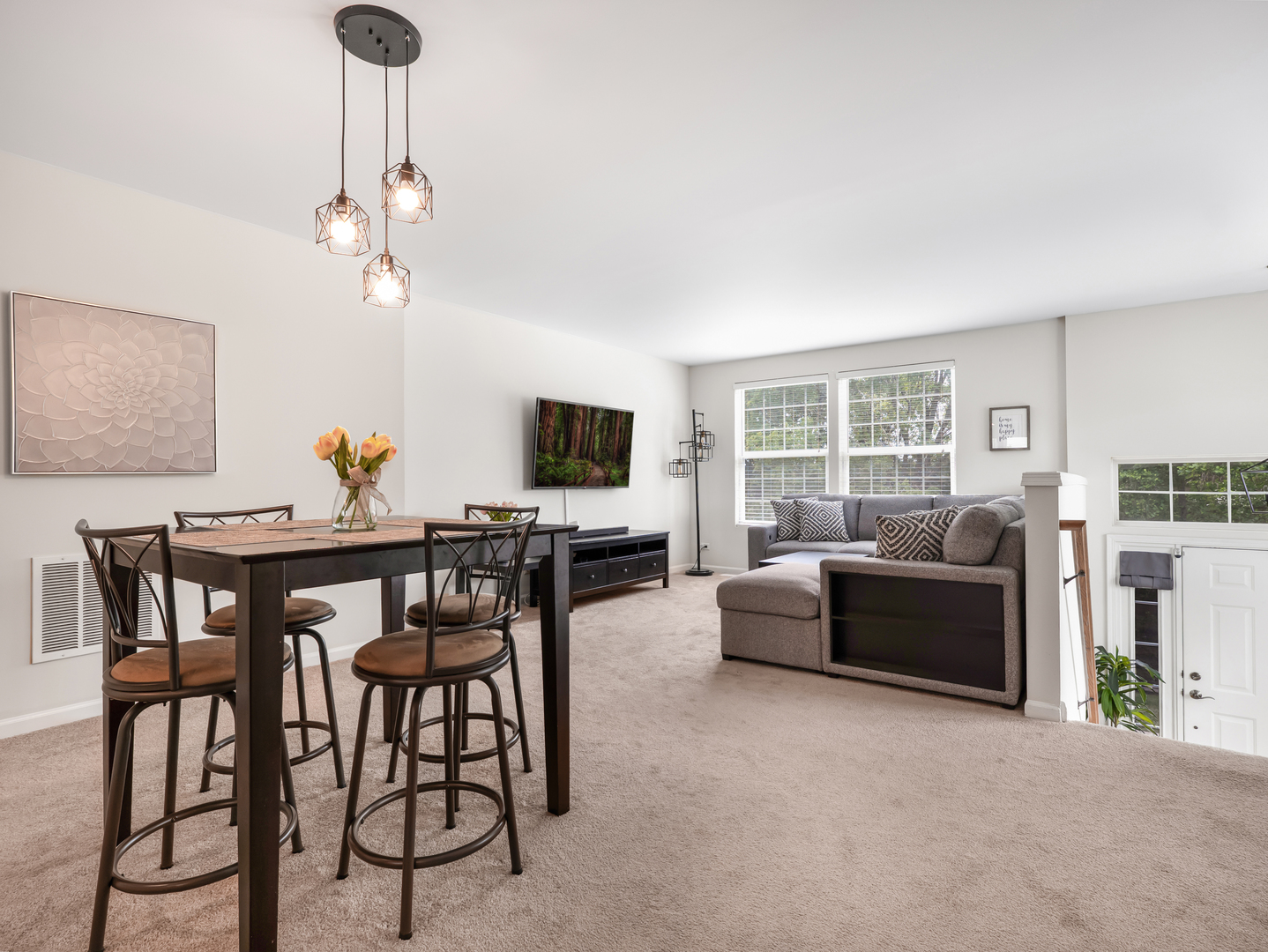1544 Bristol Lane #6, Wood Dale, IL 60191