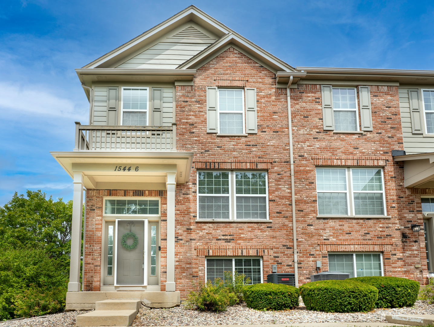 1544 Bristol Lane #6, Wood Dale, IL 60191