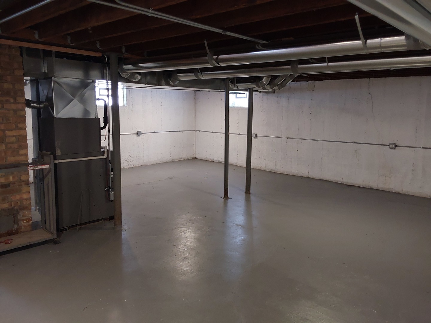 722 E Indiana Street, Wheaton, IL 60187