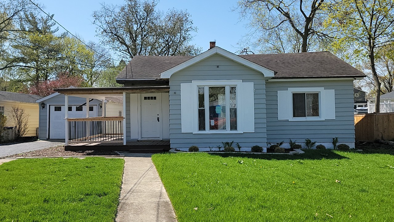 722 E Indiana Street, Wheaton, IL 60187