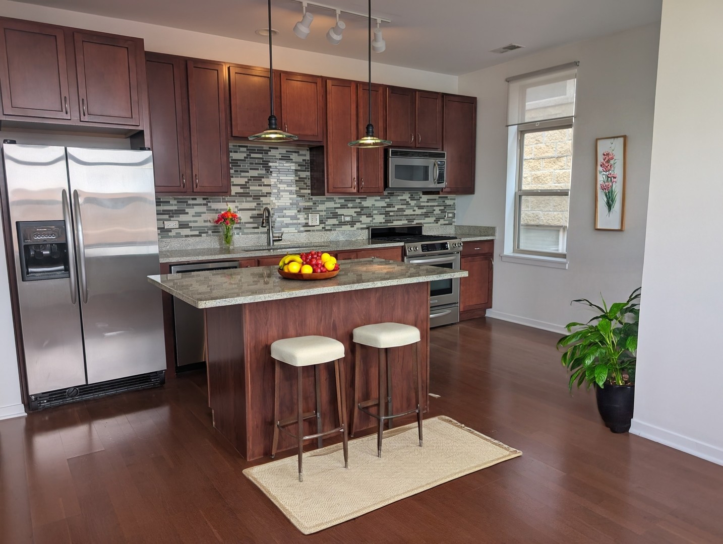2923 N Clybourn Avenue #401, Chicago, IL 60618