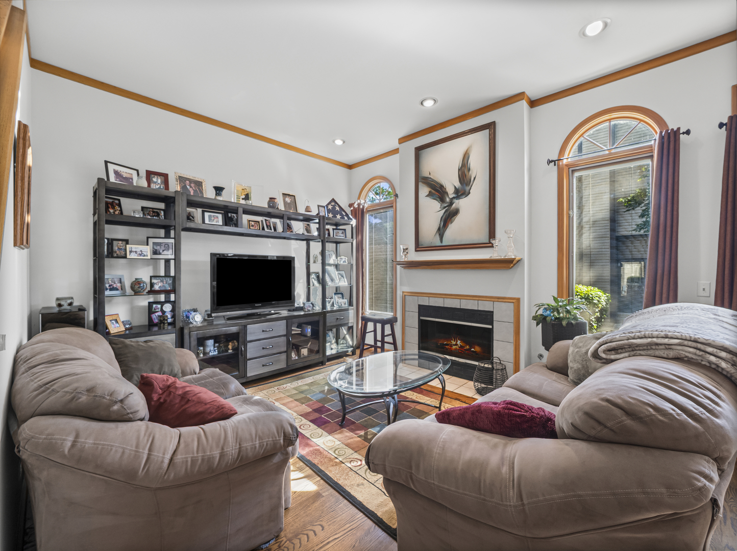 1016 Arbor Court, Mount Prospect, IL 60056
