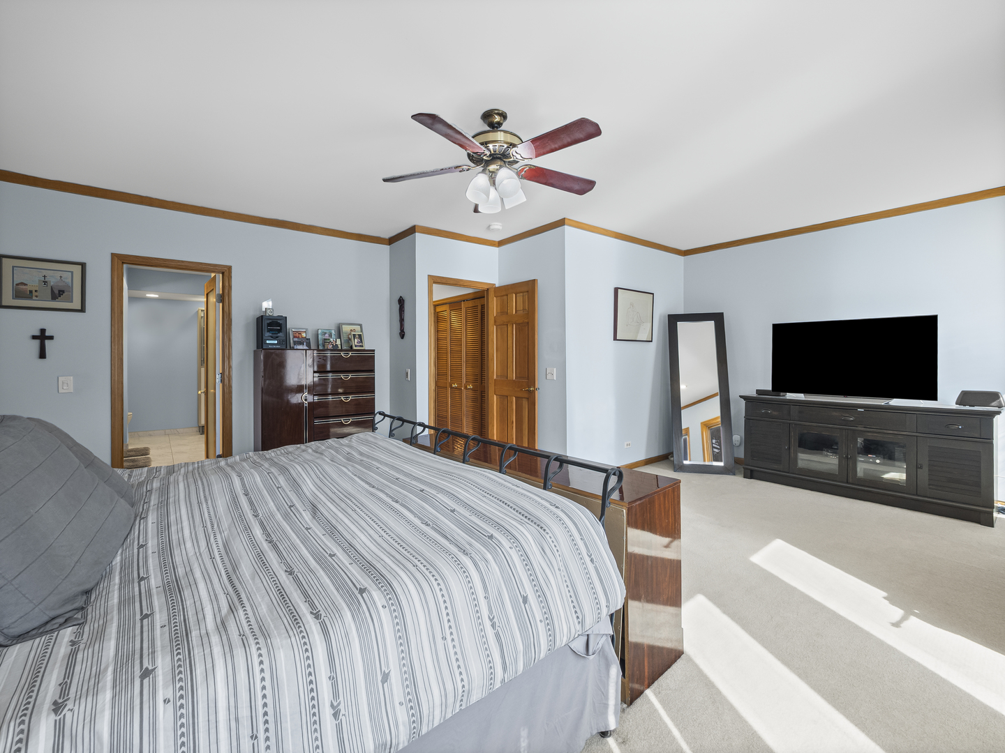 1016 Arbor Court, Mount Prospect, IL 60056