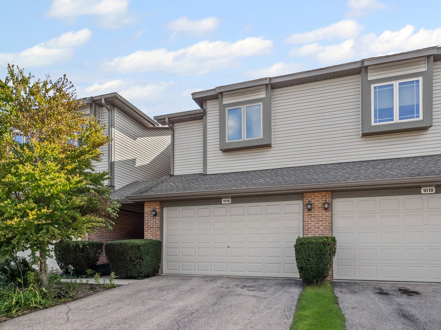 1016 Arbor Court, Mount Prospect, IL 60056